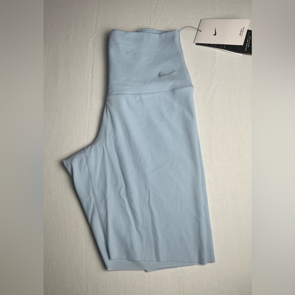 Nike Women’s Drifit Zenvy Training Shorts